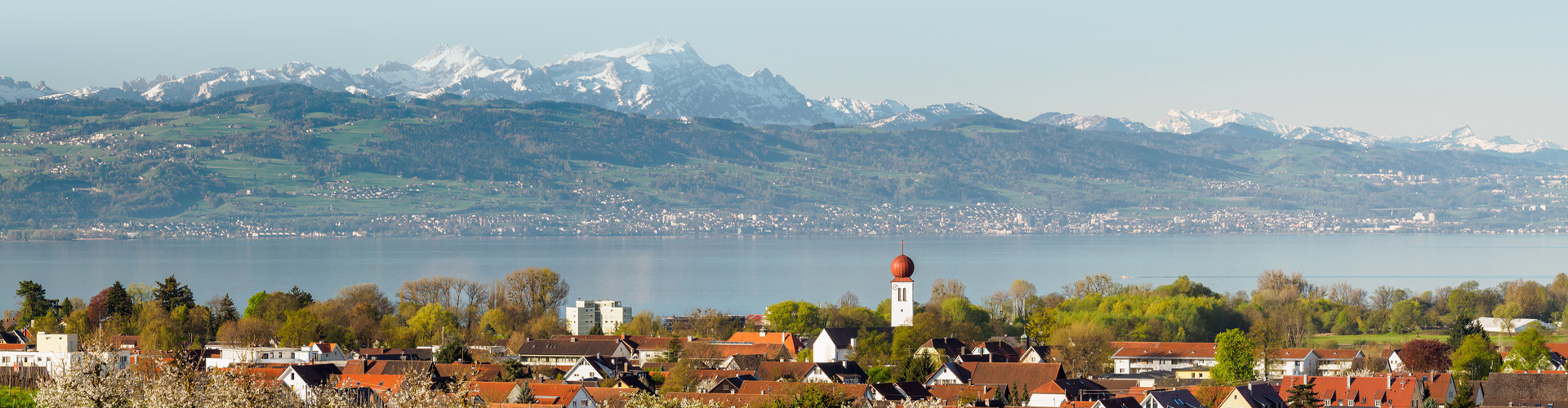 Header Kressbronn am Bodensee mit Blick in die Alpen